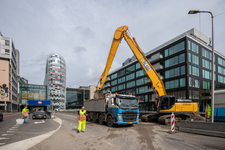 910611 Gezicht op de werkzaamheden ten behoeve van het opnieuw aanleggen van de Stadsbuitengracht te Utrecht, ter ...